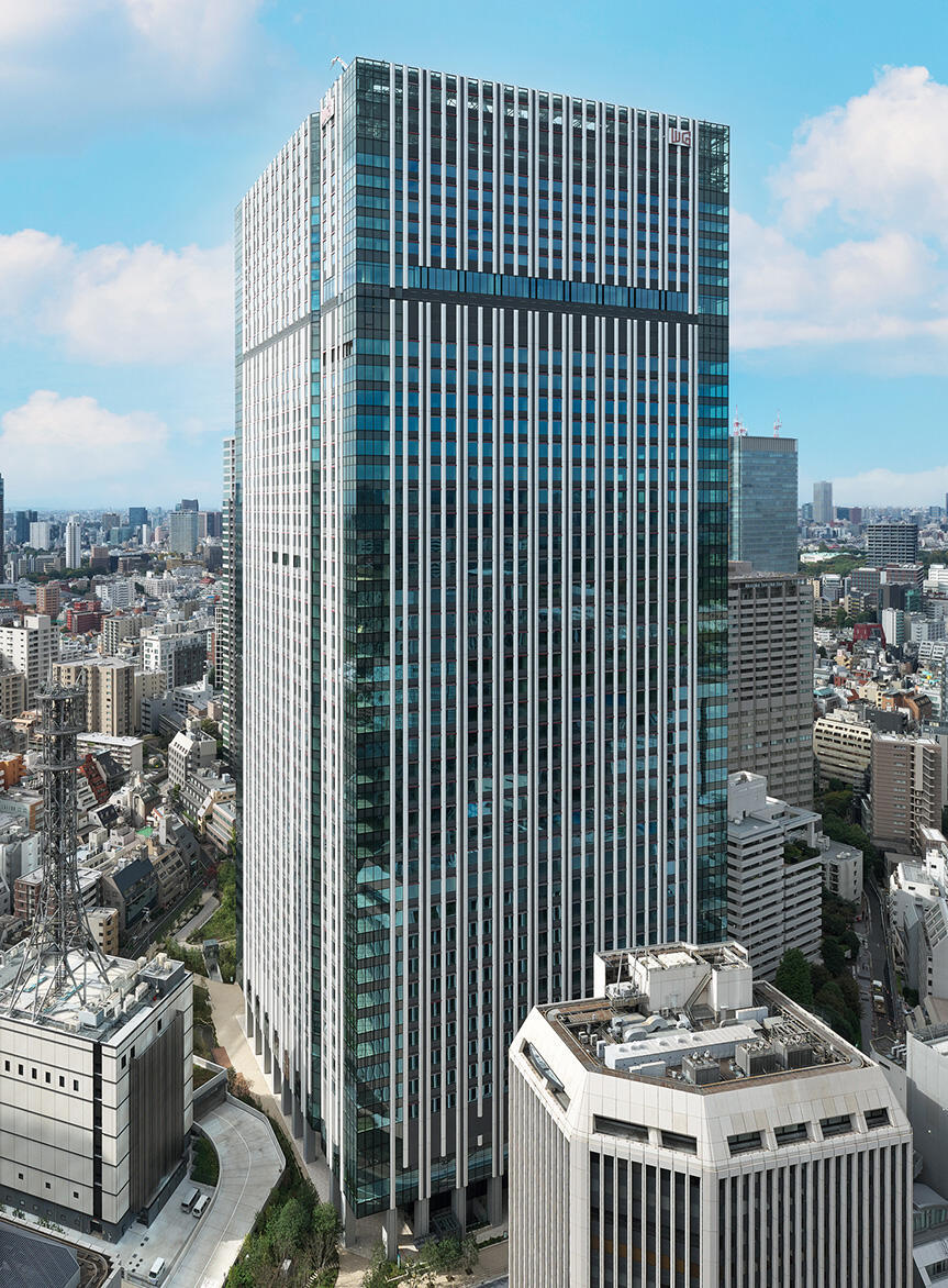赤坂トラストタワーの外観を写した画像